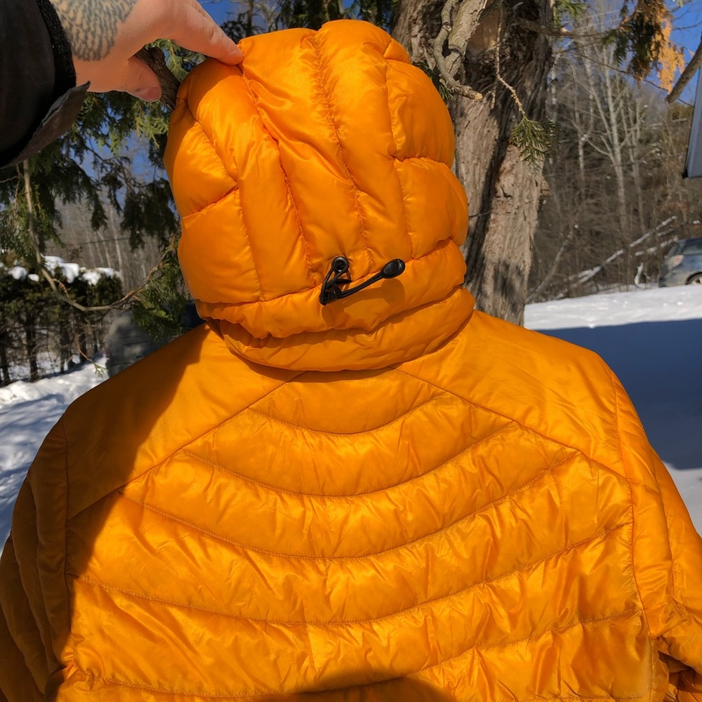 Arc'teryx Bright Orange Cerium LT Hoody Puffer Jacket - Picture 4 of 9